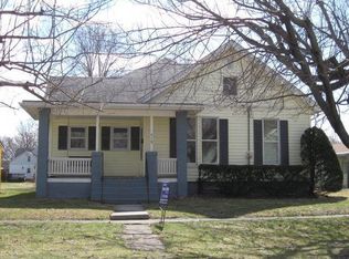 719 W Boston Ave, Monmouth, IL 61462