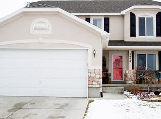 5648 N Lanyard Ln, Stansbury Park, UT 84074
