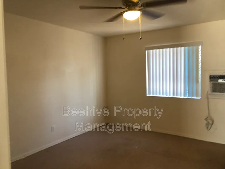 1153 E Taylor St #4 — Photo 6