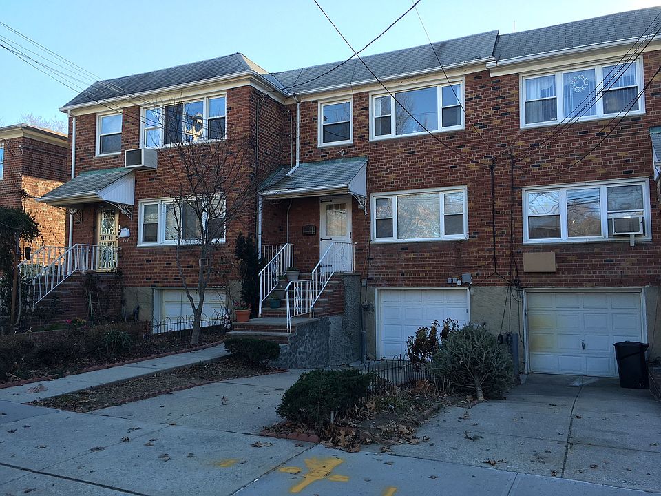 1st image of 11708 Poppenhusen Ave