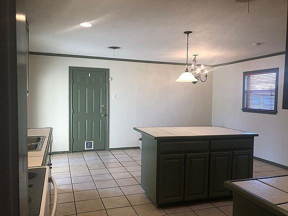 Large Kitchen!