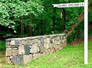 2 Col Sheldon Ln, Pound Ridge, NY 10576