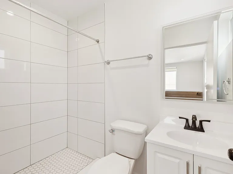 1638 N Soto St — Photo 9