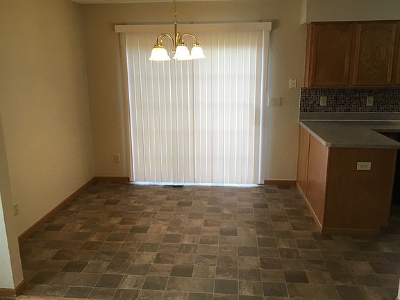 4th image of 7829 White Ash Ct