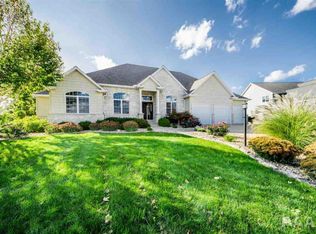 620 Evergreen Dr, Washington, IL