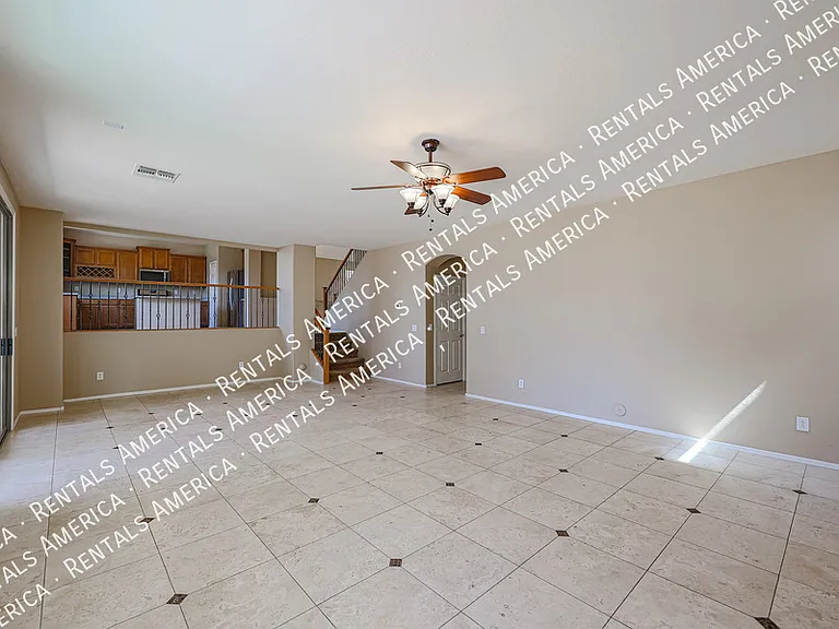 3117 W Espartero Way — Photo 18