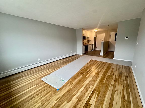 3rd image of 91 Spring St #B7