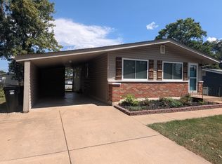 10749 Willinda Dr, Saint Louis, MO 63123