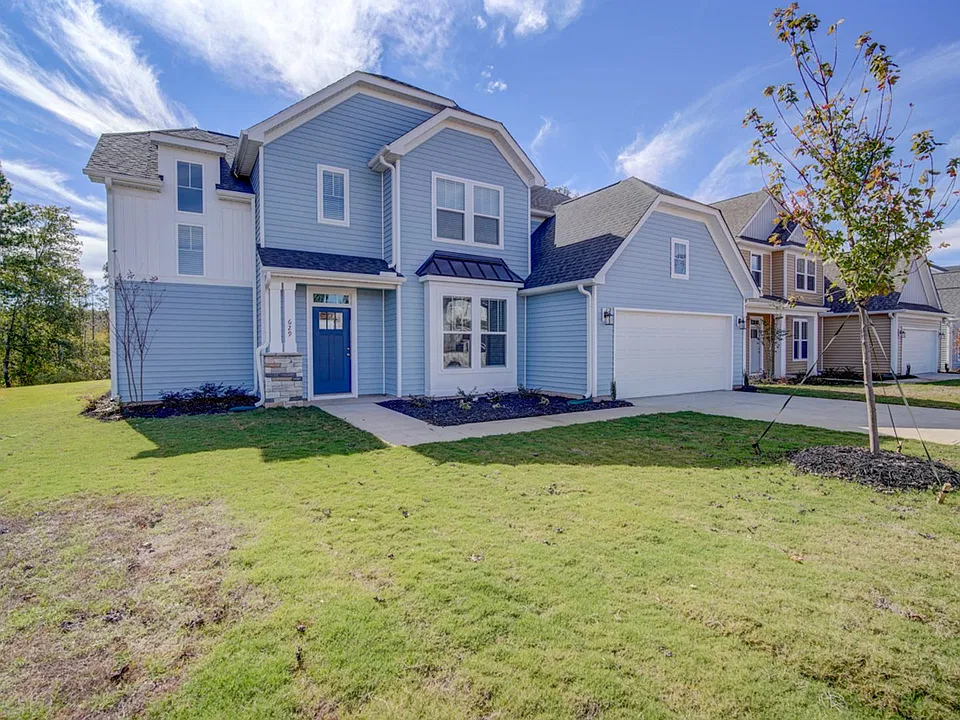 629 Sunwater Dr