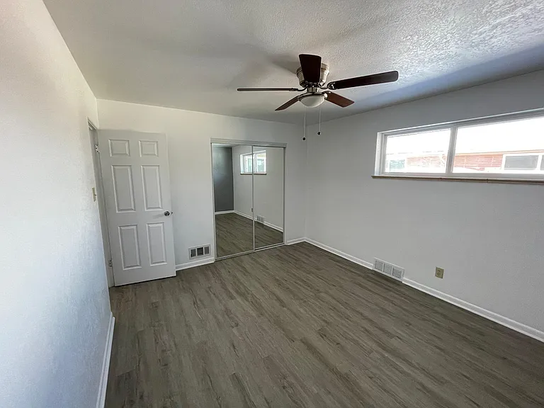 5041 E Thrill Pl — Photo 12