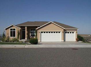 1416 White Bluffs St, Richland, WA 99352