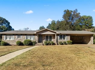 3809 Blackberry Ln, Northport, AL 35473