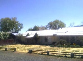 402 L Ave, La Grande, OR 97850