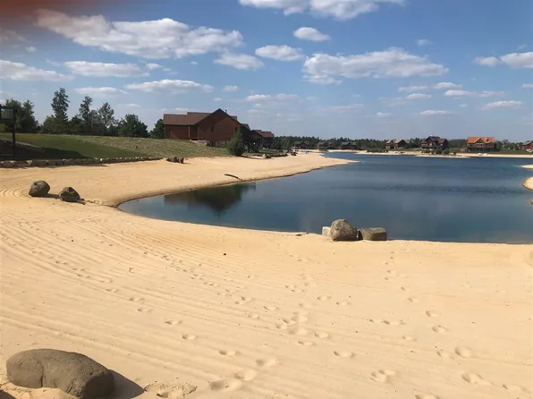 N8059 Castaway Dr, New Lisbon, WI 53950