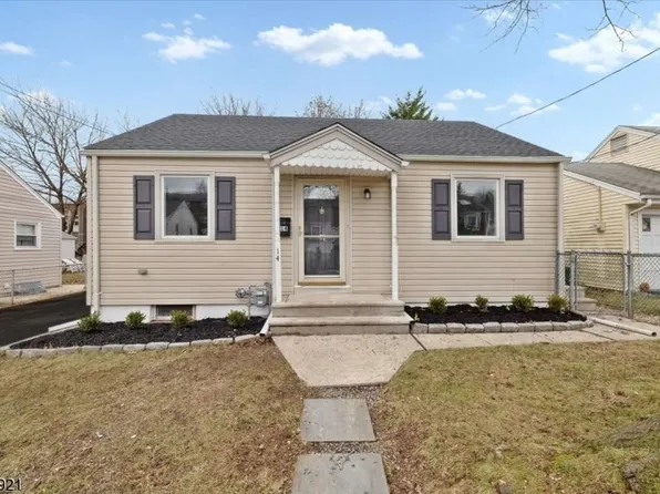 14 Ideal Ct, Nutley Twp., NJ 07110