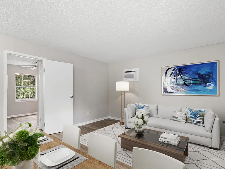 104 Cone St #104G — Photo 9