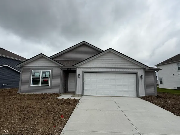 1436 Aster Dr, Shelbyville, IN 46176