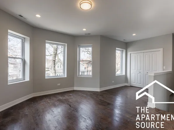 3137 N Oakley Ave, Chicago, IL 60618
