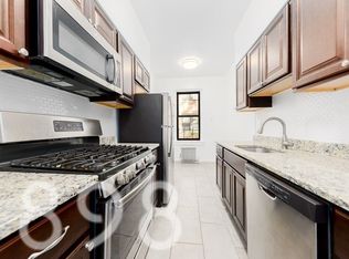 32-06 47th St #5F, Astoria, NY 11103