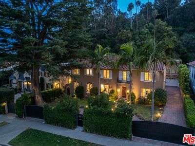 2611 N Vermont Ave, Los Angeles, CA, 90027