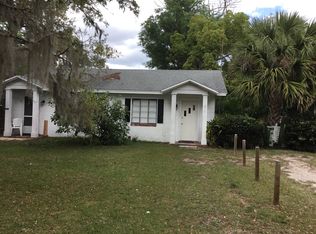 211 E Woodmont Rd, Deland, FL 32724
