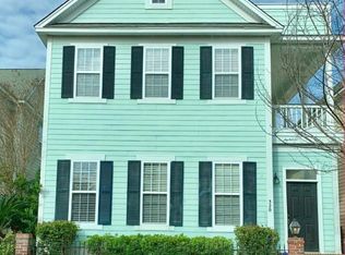 320 White Gables Dr, Summerville, SC 29483