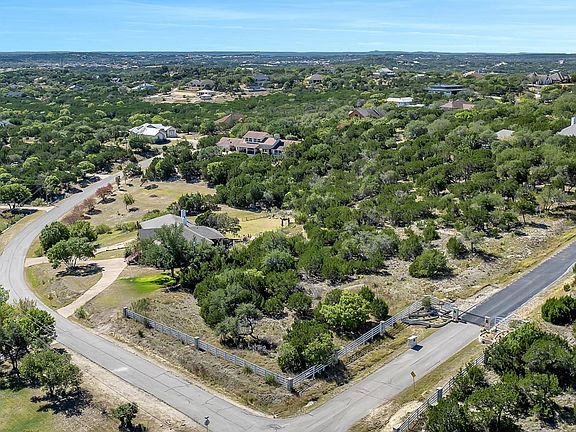 3rd image of 1500 Kemp Hills Dr
