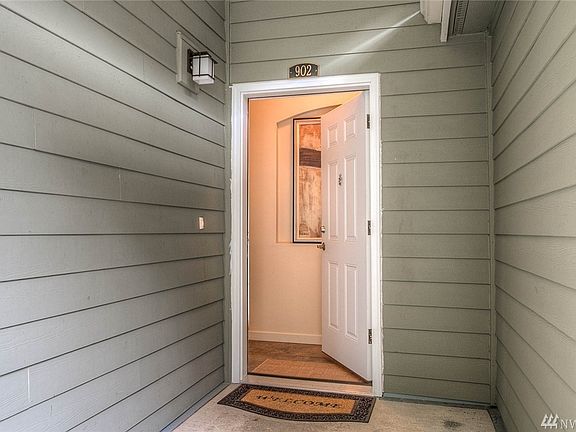 2nd image of 4319 Issaquah Pine Lake Rd SE Unit 902