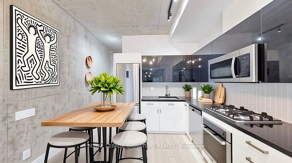 39 Brant St — Photo 1