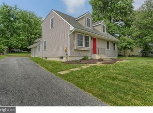 4421 Hill Terrace Dr, Reading, PA 19608