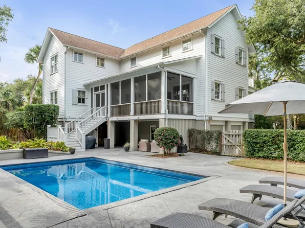 2204 Waterway Blvd, Isle Of Palms, SC 29451
