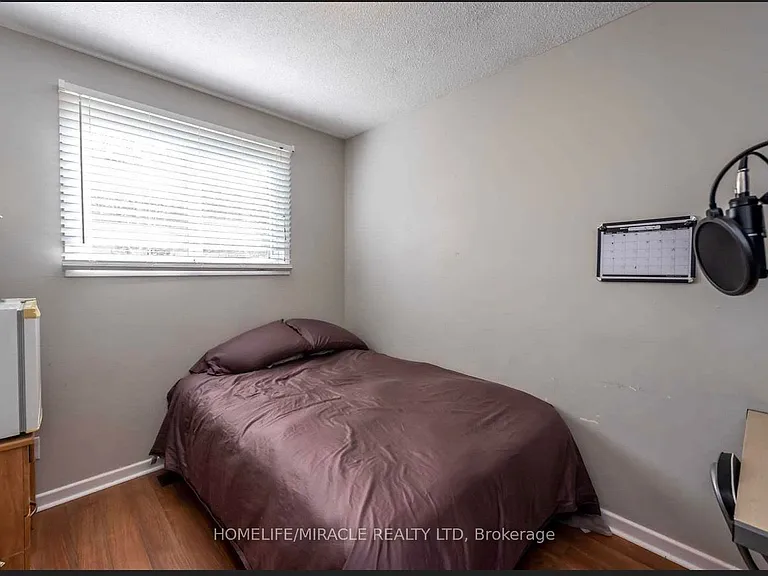 90 Tupper Dr #MAIN — Photo 9