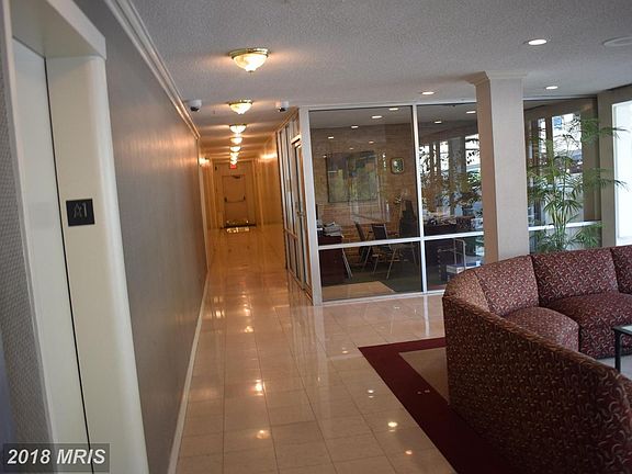 4th image of 4520 King St APT 701
