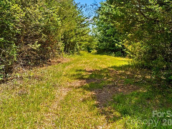 2nd image of 190 Sheffield Rd