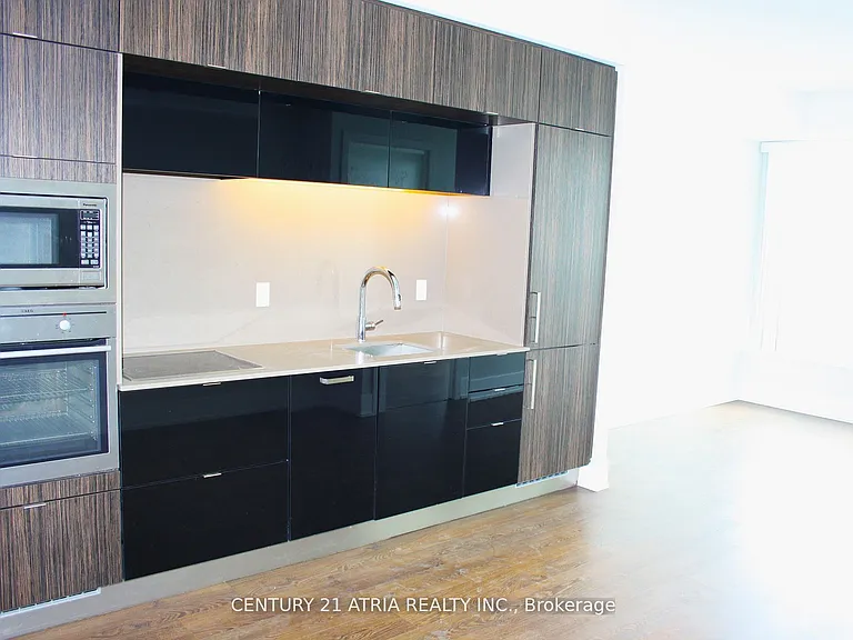 10 York St #5906 — Photo 4