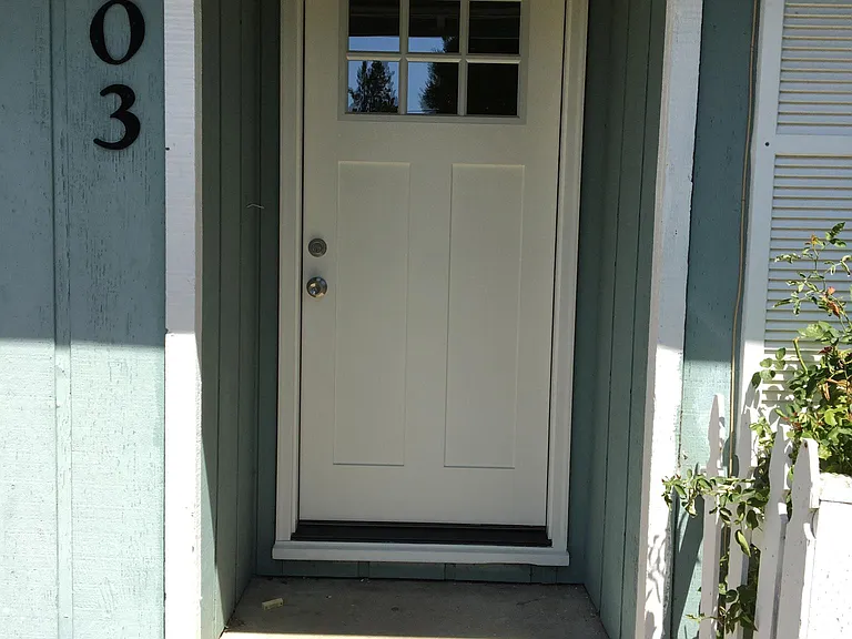 603 NW Linden Ave #603 — Photo 9