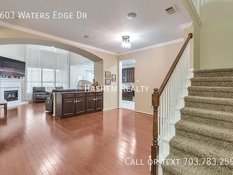 1603 Waters Edge Dr — Photo 5