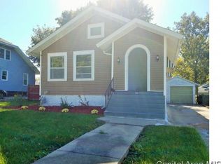 734 Warren St, Galesburg, IL 61401