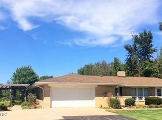 5054 Riverside Rd, Coloma, MI 49038