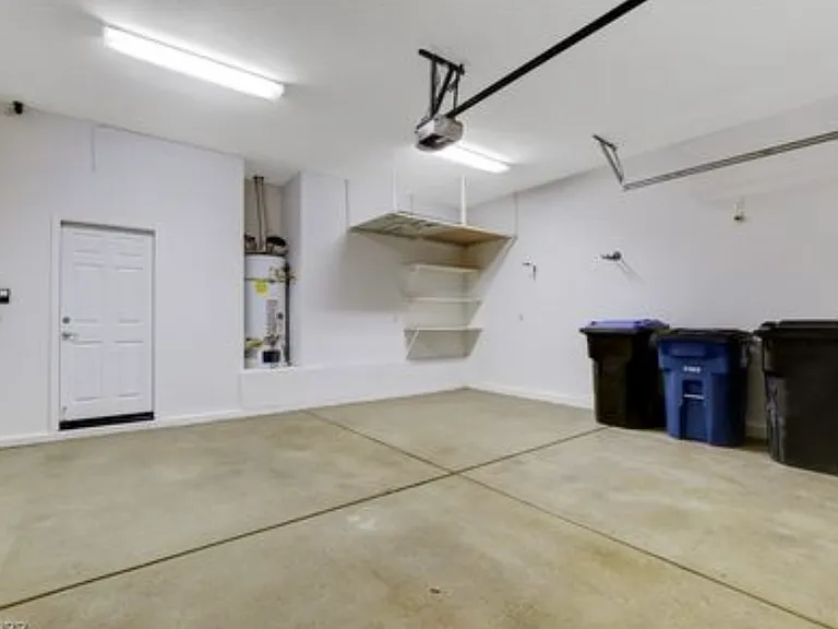 1216 Olivia Pkwy — Photo 3