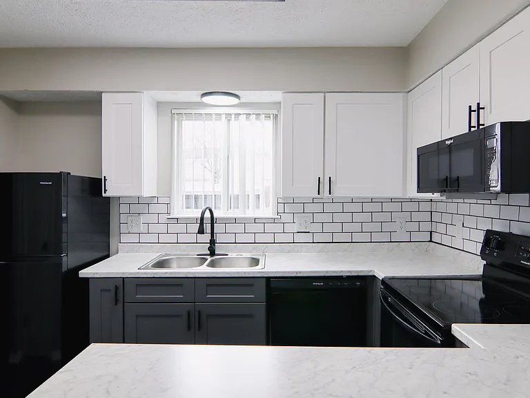 The Eclipse Apartment Homes — Photo 29