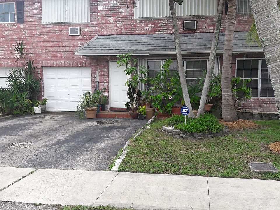 1st image of 866 NW 41st Ct