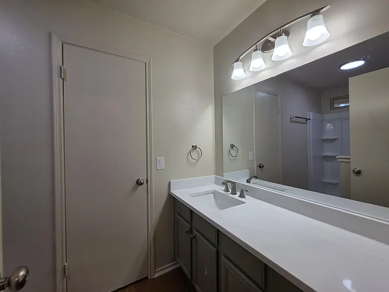 11602 Maybach Dr — Photo 20