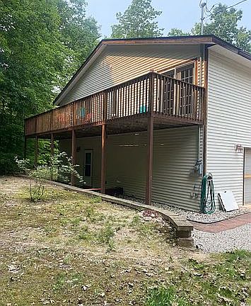 3rd image of 3047 Ironwood Dr