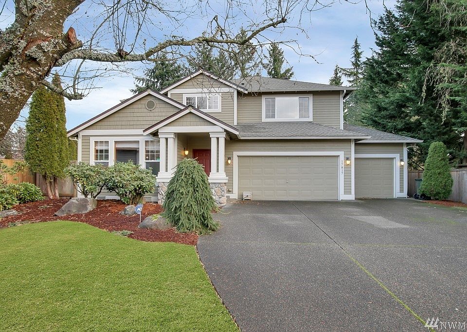 1st image of 17817 90th Ave E