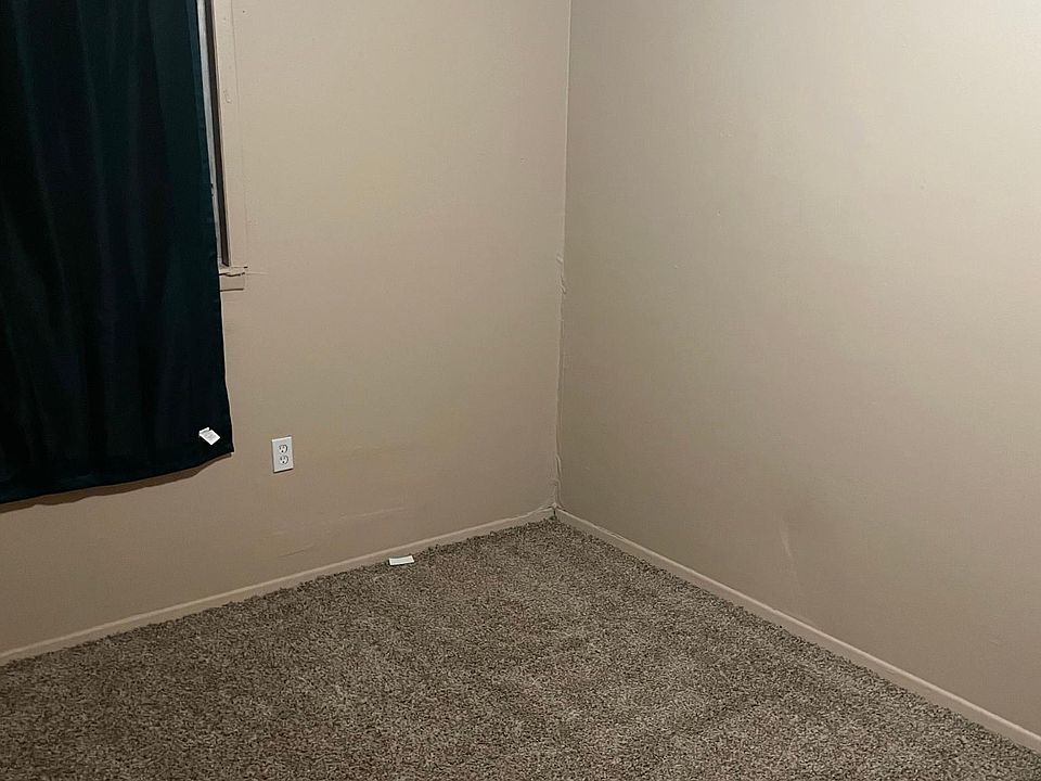 1st image of 1319 Evergreen St #4