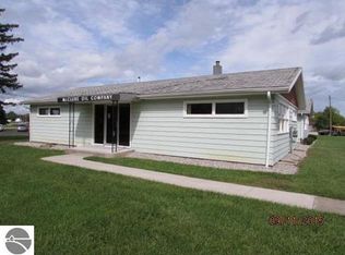 1080 Bridge Ave, Alma, MI 48801