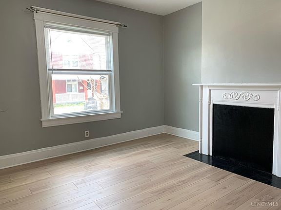 3rd image of 5130 Hunter Ave