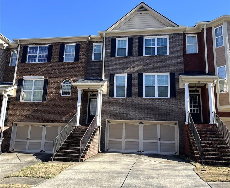 1st image of 112 Village Ln