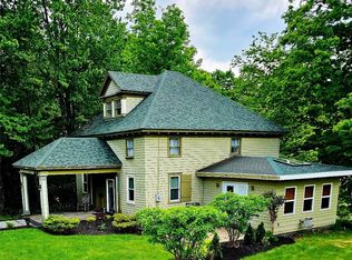 8 Van Dyke Ave, Stamford, NY 12167